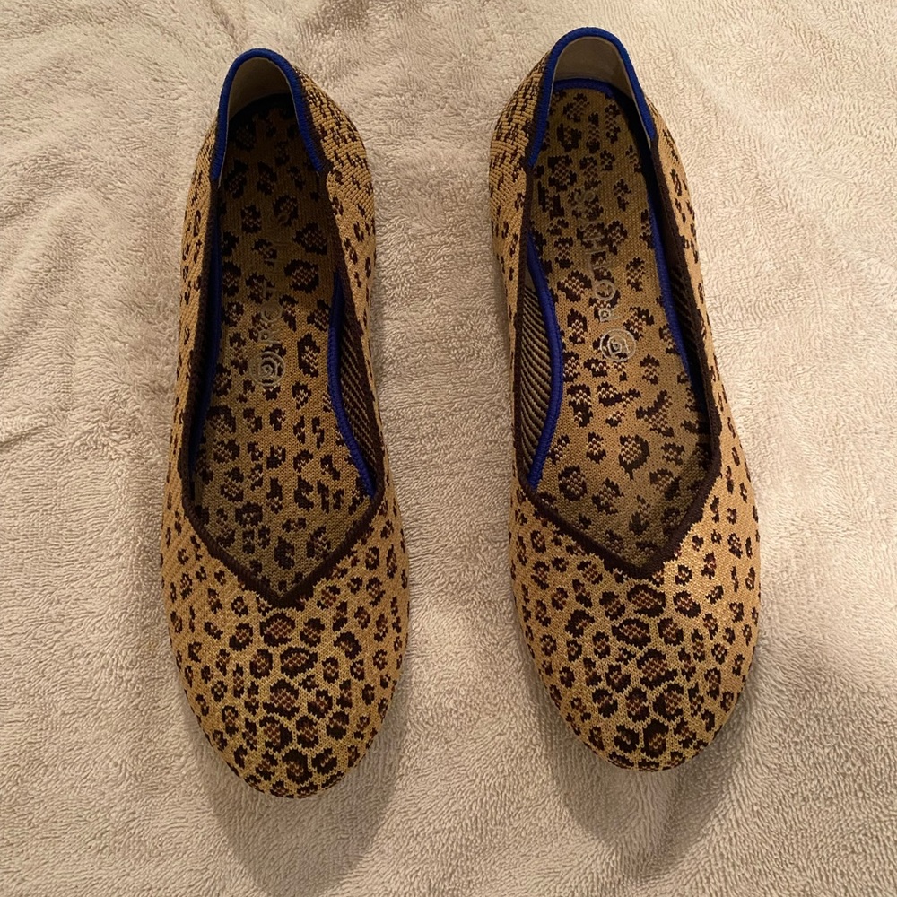 Rothys size 13 flat